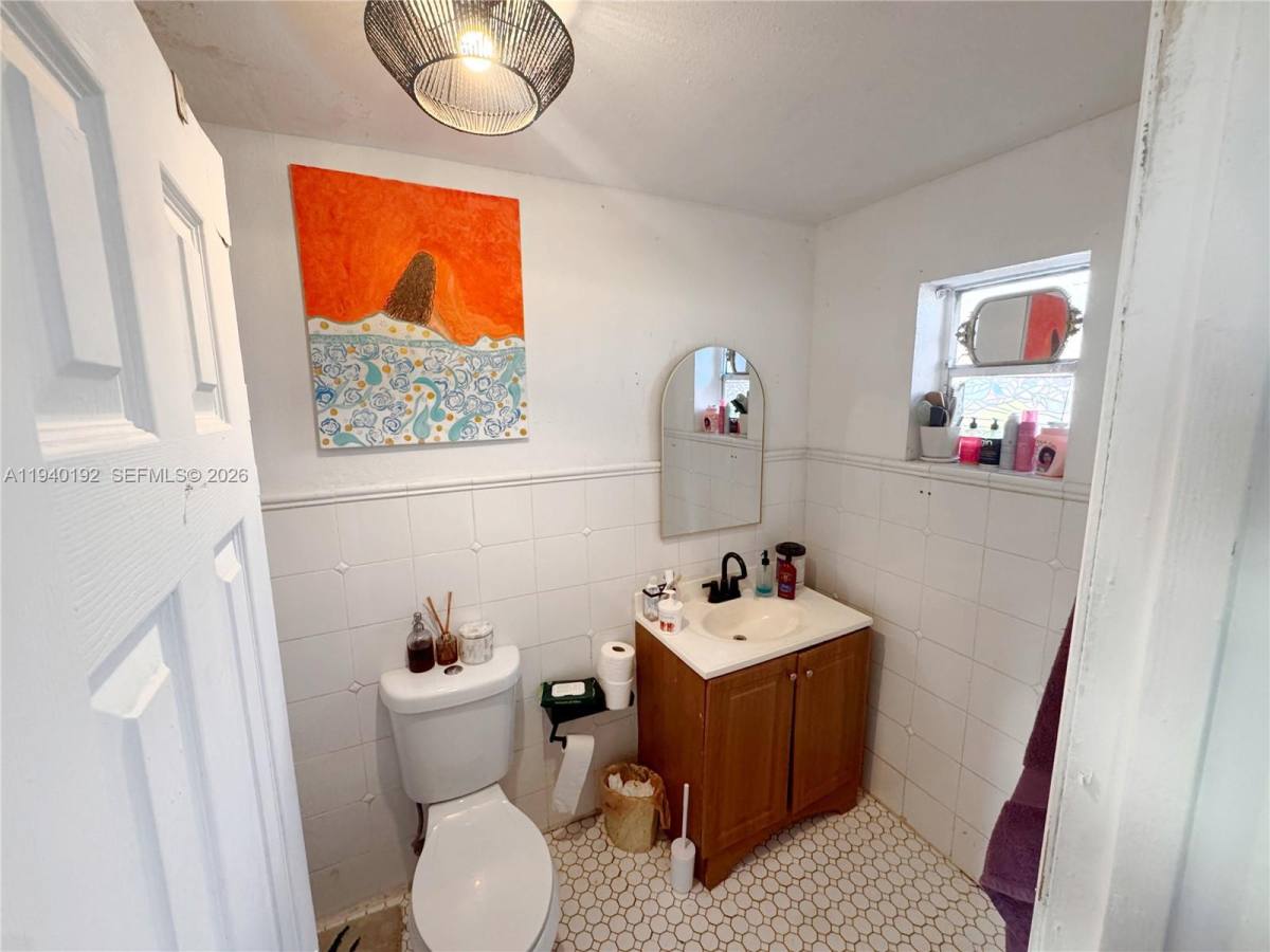 Apartment for rent at 195 NW 135th St #195, Miami, FL 33168