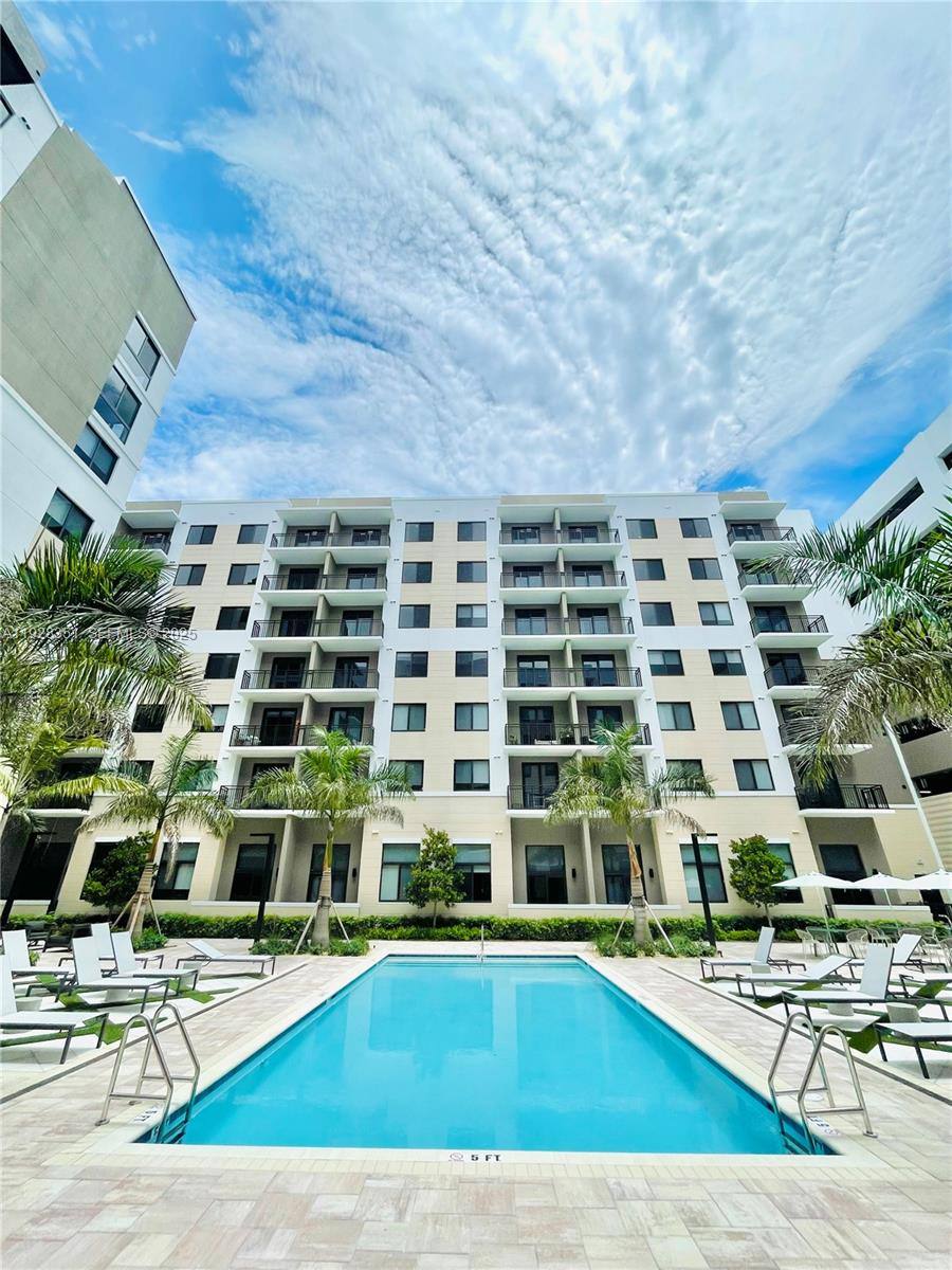Apartment for rent at 18412 Homestead Ave #227, Miami, FL 33157