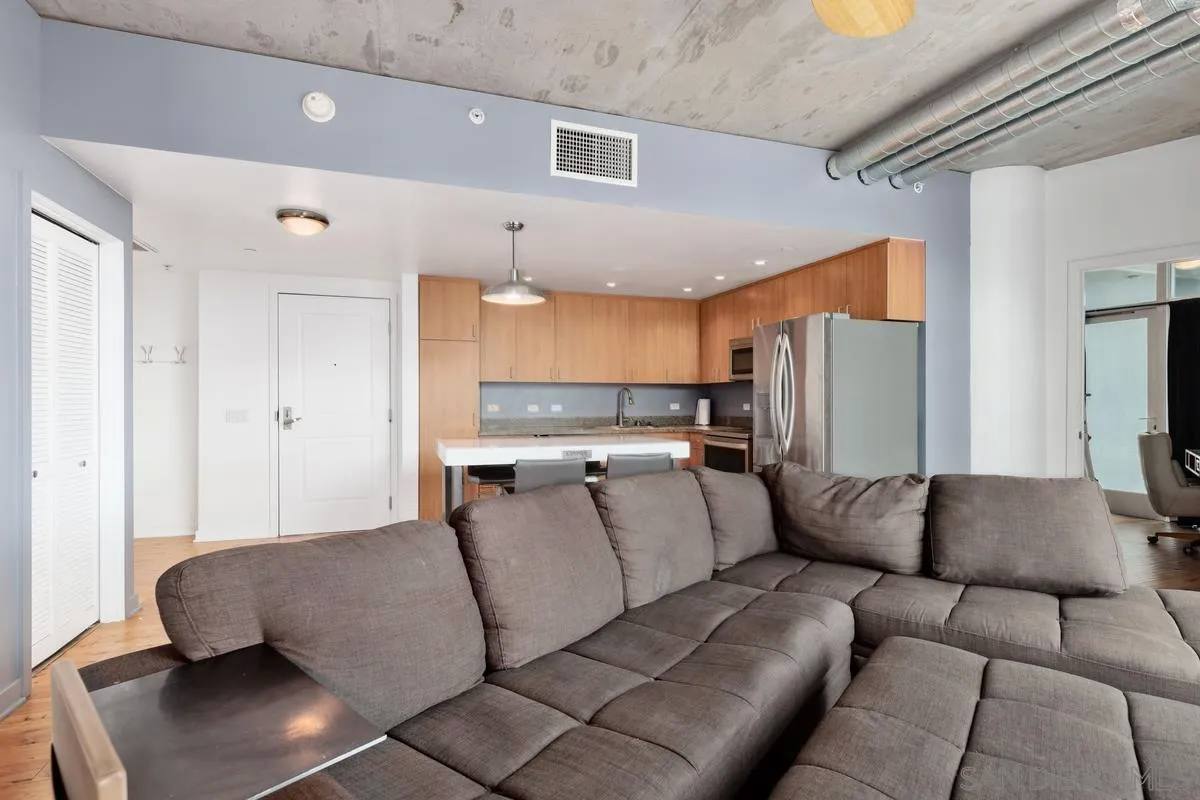 Apartment for rent at 1080 Park Blvd #916, San Diego, CA 92101