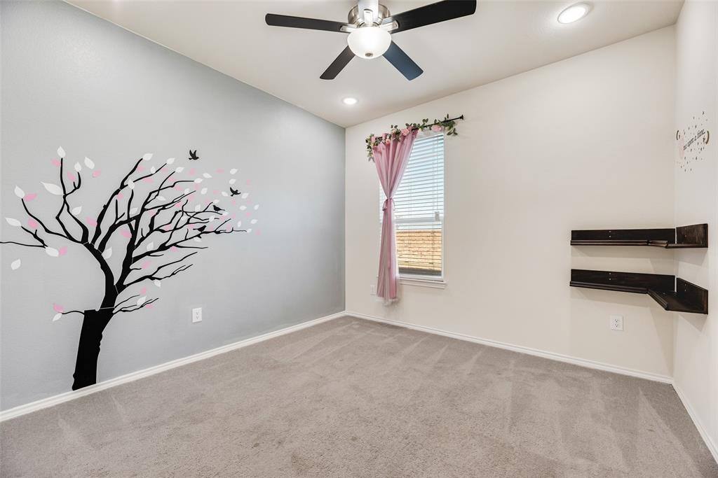 Apartment for rent at 1925 Trace Dr, Aubrey, TX 76227