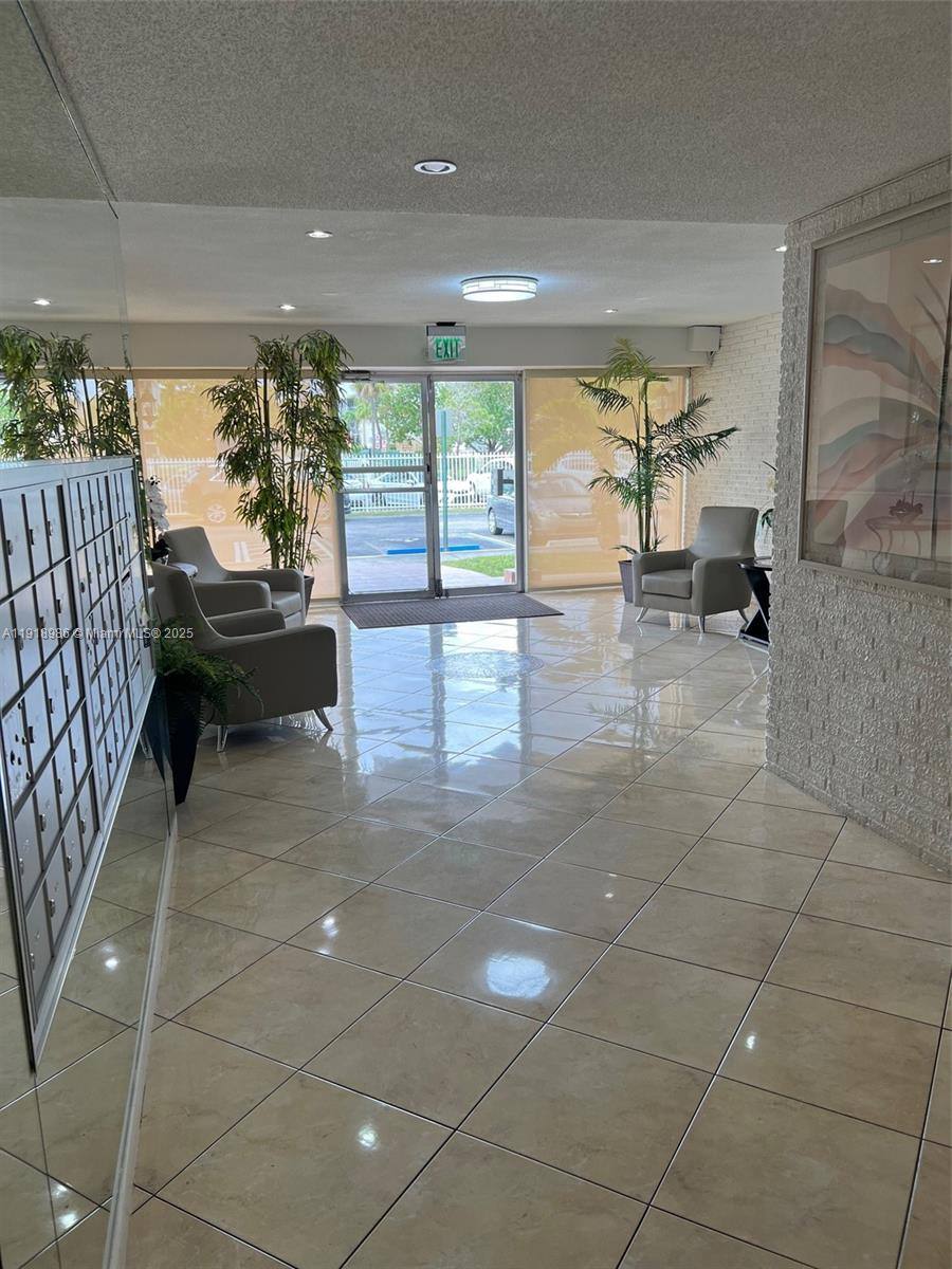 Apartment for rent at 16801 NE 14th Ave #309, Miami, FL 33162