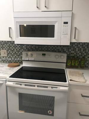 Apartment for rent at 16801 NE 14th Ave #309, Miami, FL 33162