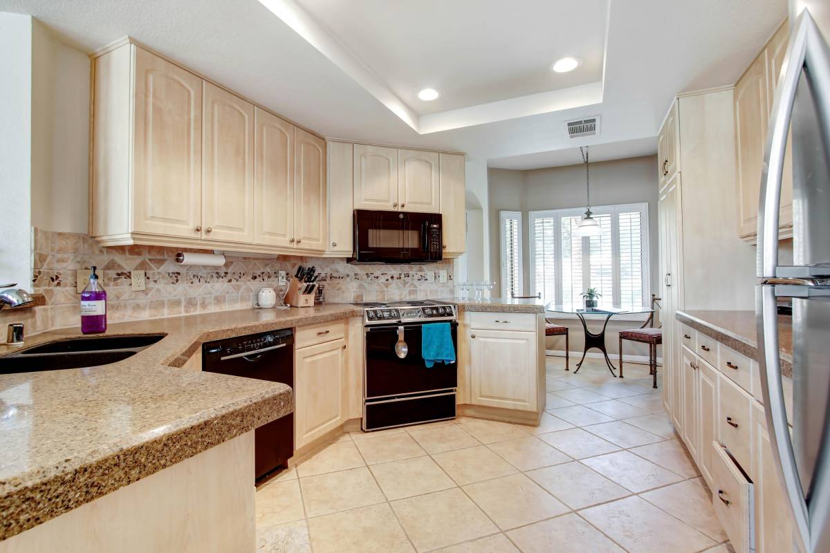 Condo for rent at 79804 Olympia Fields, La Quinta, CA 92253