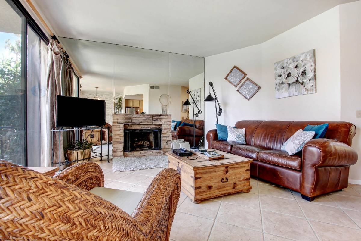 Condo for rent at 79804 Olympia Fields, La Quinta, CA 92253