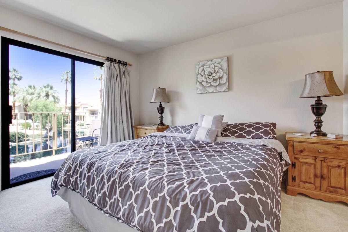 Condo for rent at 79804 Olympia Fields, La Quinta, CA 92253