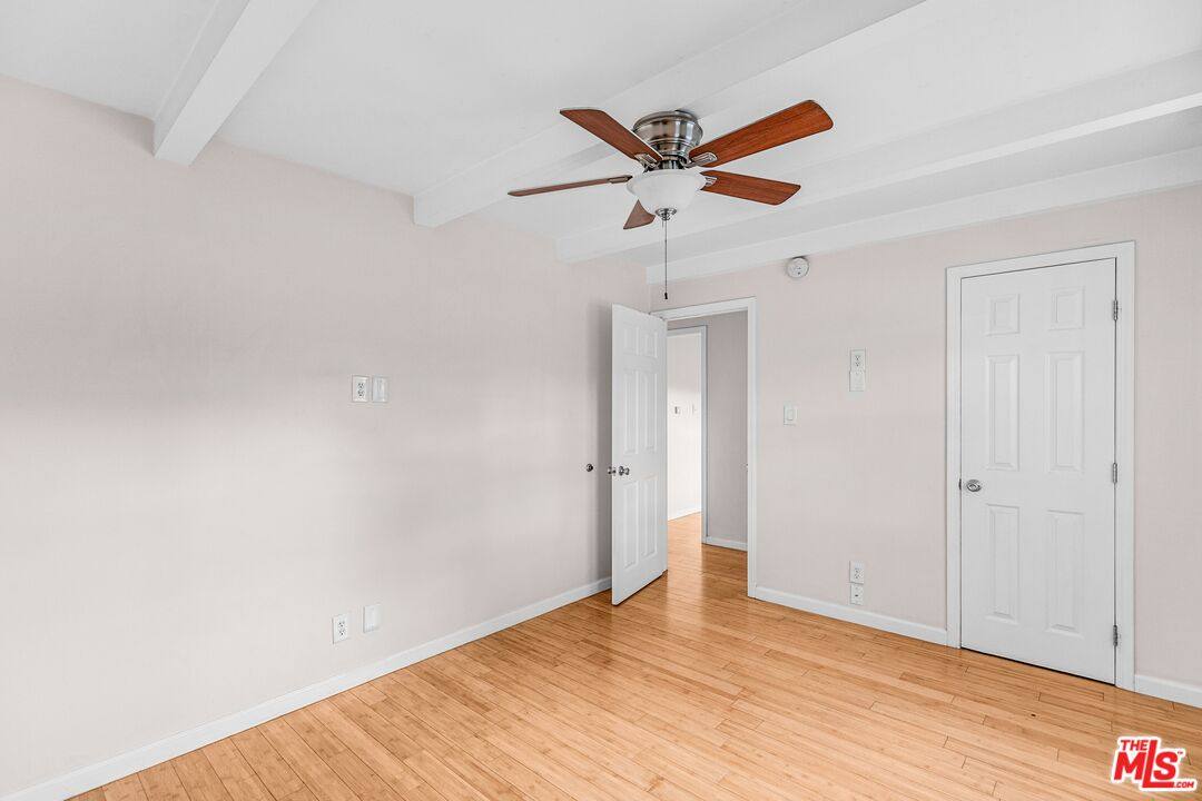 Apartment for rent at 3996 Berryman Ave, Los Angeles, CA 90066