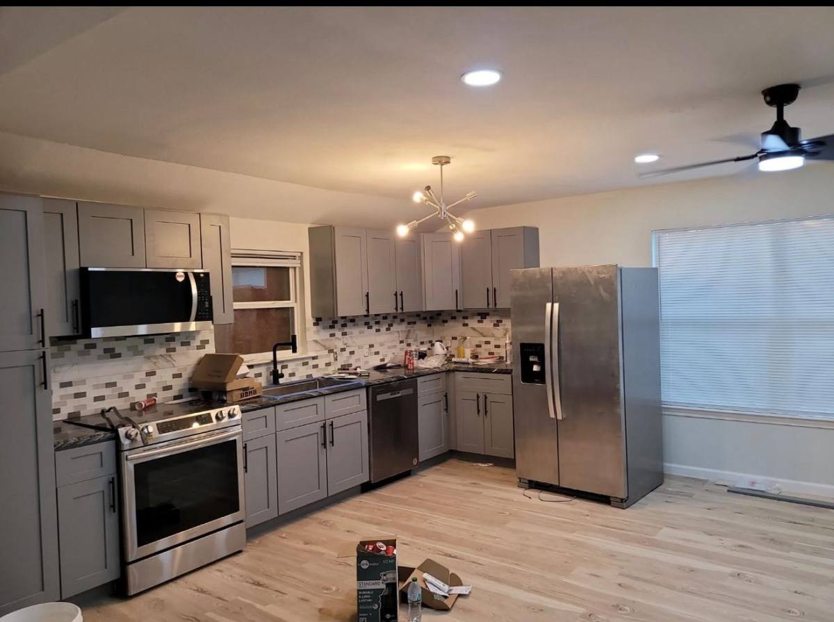 Apartment for rent at 401 Trichelle St #401, Pasadena, TX 77506