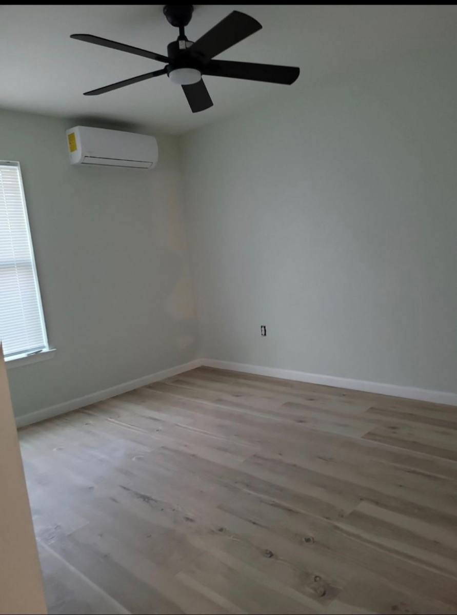 Apartment for rent at 401 Trichelle St #401, Pasadena, TX 77506