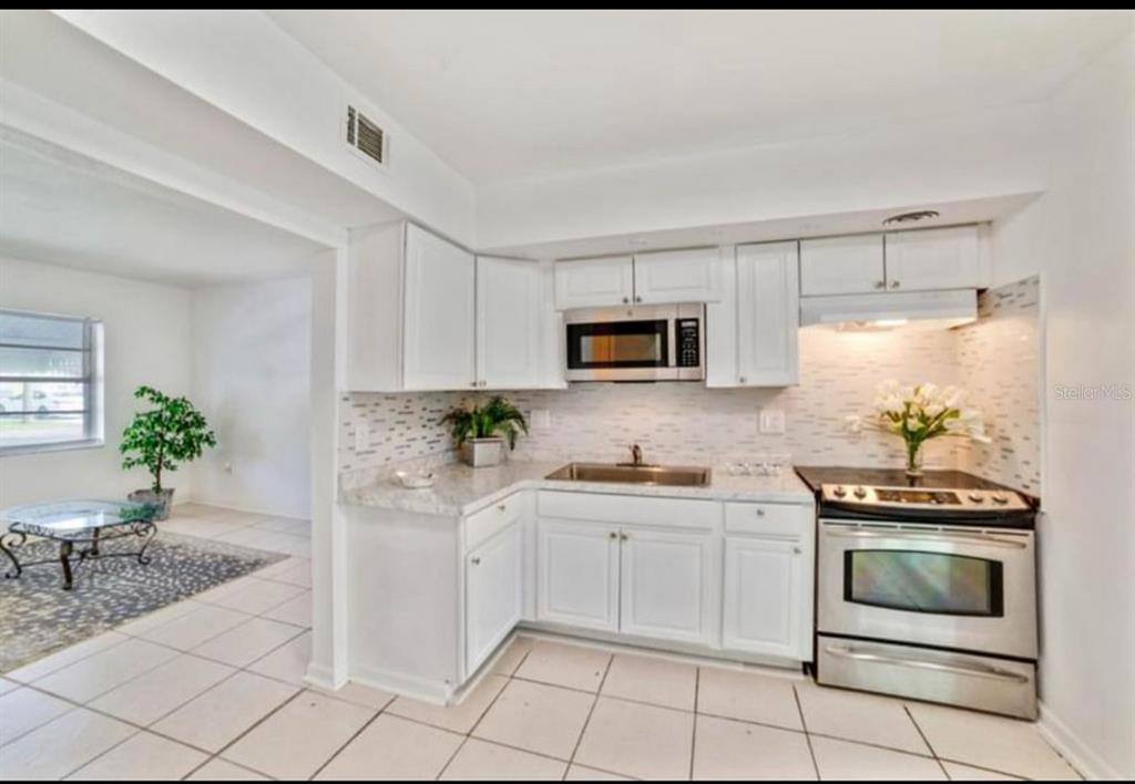 Apartment for rent at 7313 Royal Palm Dr, New Port Richey, FL 34652