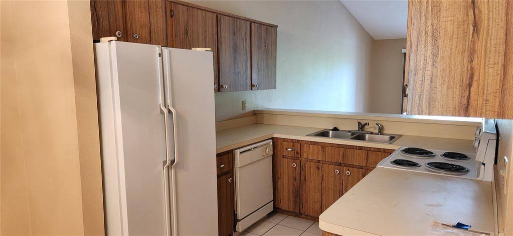 Condo for rent at 11201 122nd Ave N #11201L232, Largo, FL 33778