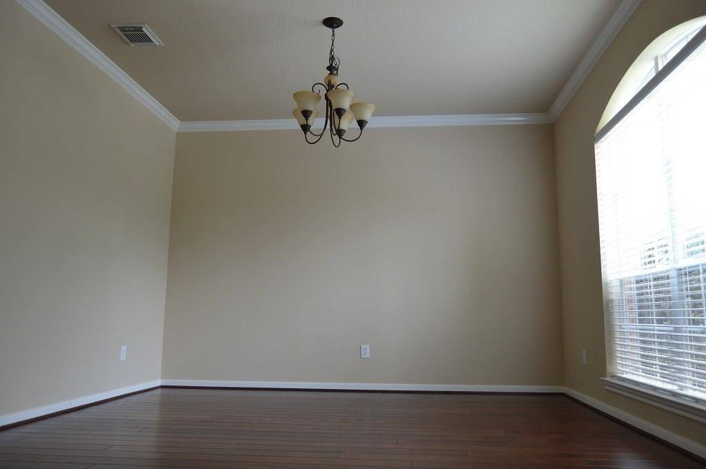Apartment for rent at 111 S Rocky Point Circle #111, Spring, TX 77389