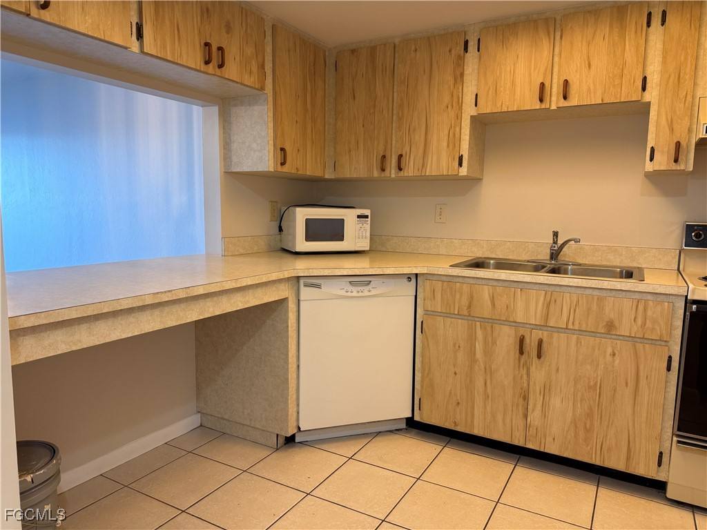 Condo for rent at 131 SW 47th Terrace #202, Cape Coral, FL 33914