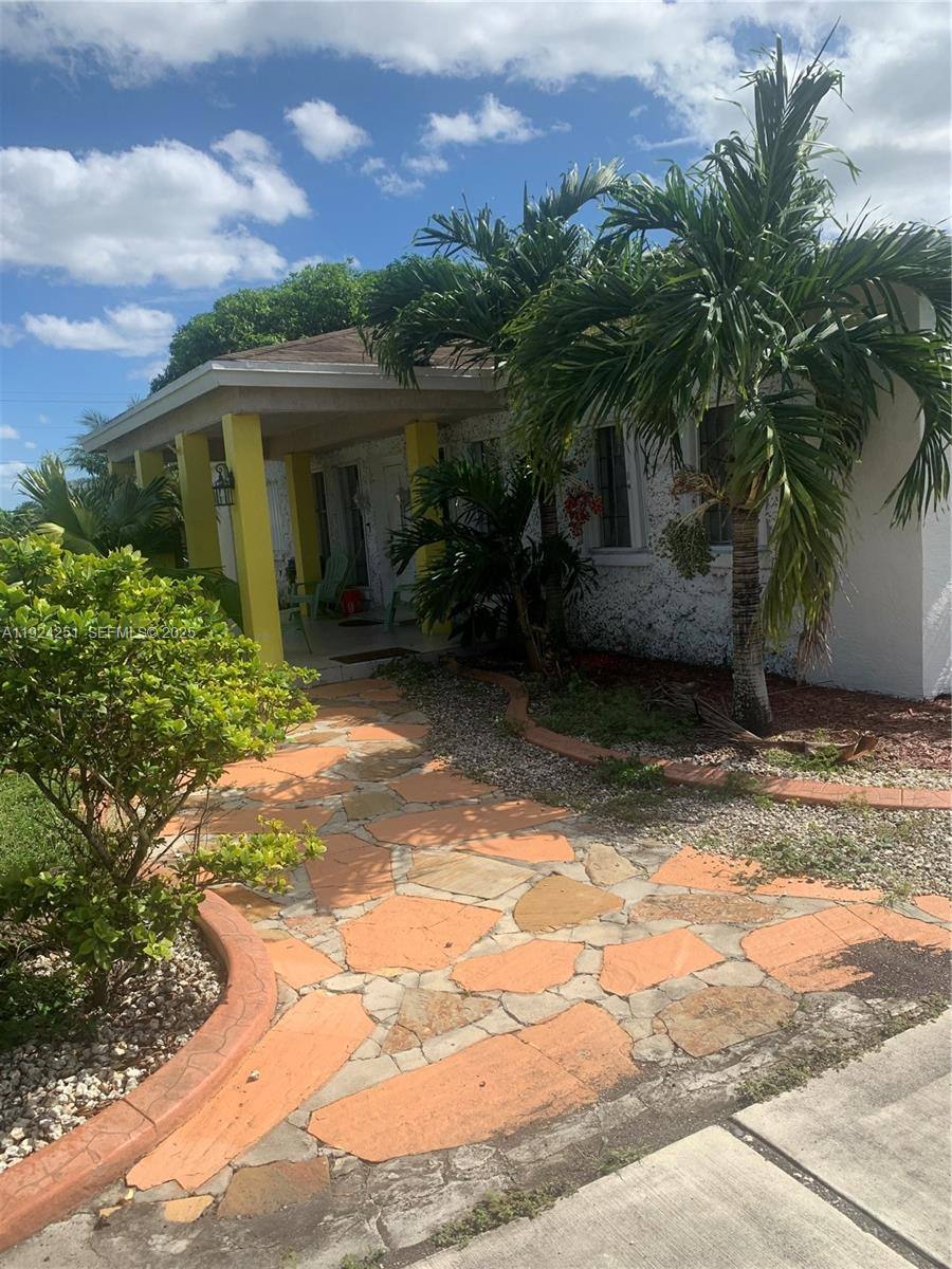 Apartment for rent at 30900 SW 189th Ave #2, Homestead, FL 33030