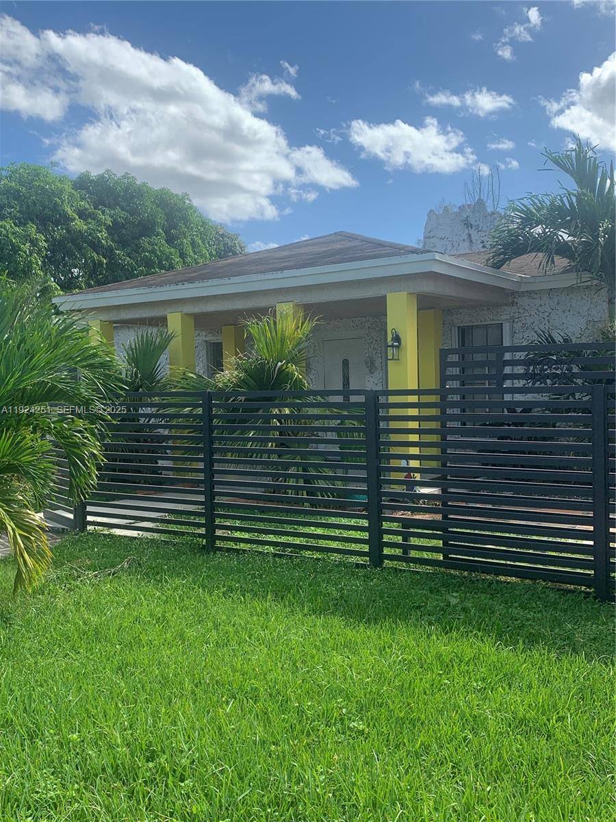 Apartment for rent at 30900 SW 189th Ave #2, Homestead, FL 33030