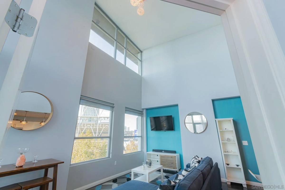Apartment for rent at 206 Park Blvd #804, San Diego, CA 92101
