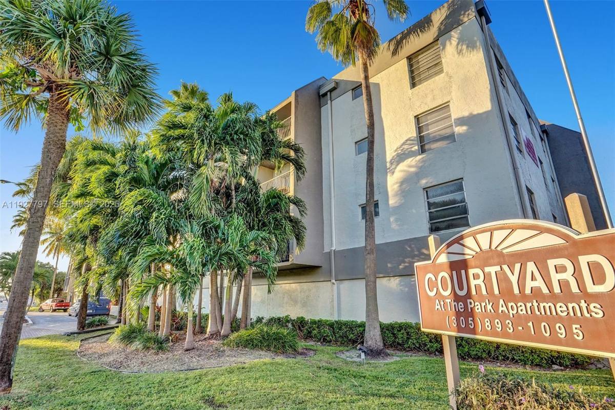 Apartment for rent at 1595 NE 135th St #427, Miami, FL 33161