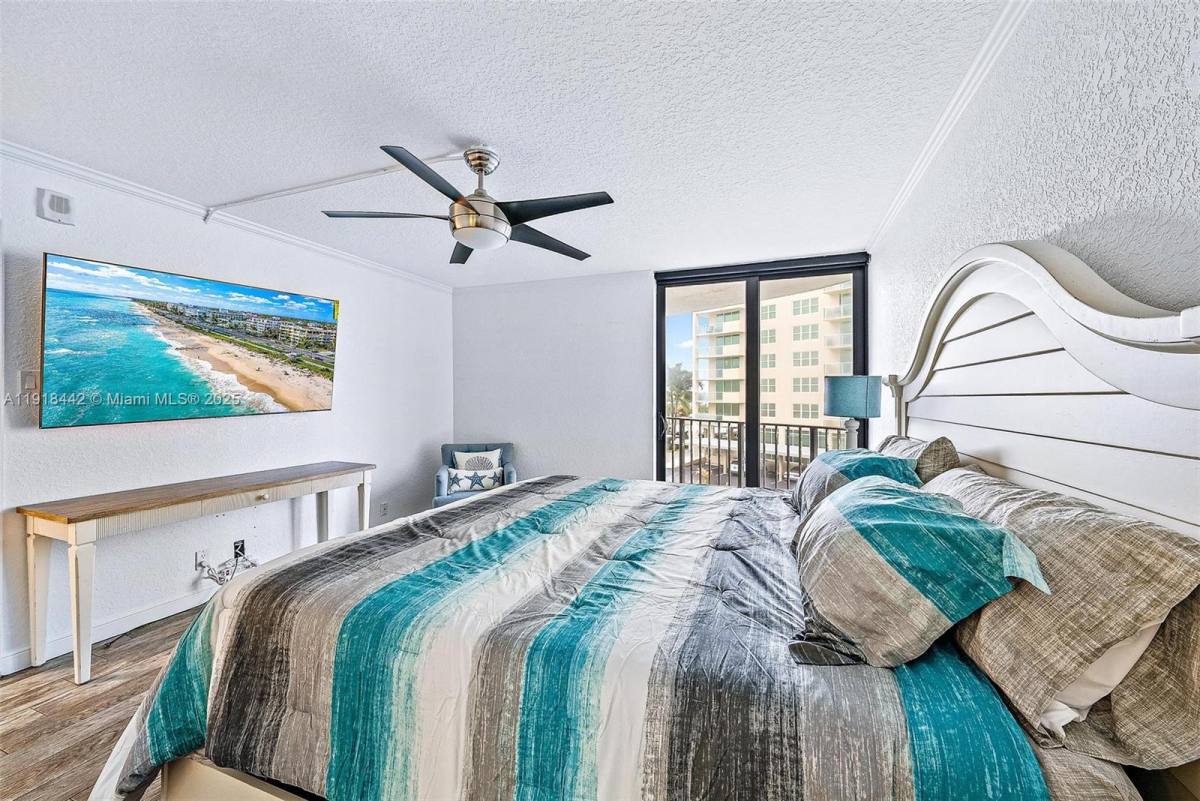 Apartment for rent at 5420 N Ocean Dr #305, West Palm Beach, FL 33404