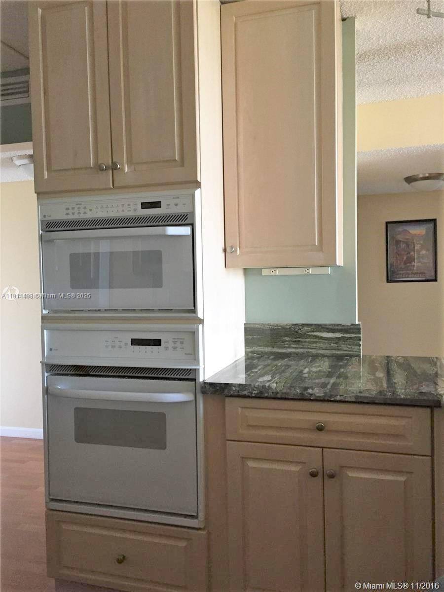 Apartment for rent at 200 Leslie Dr #827, Hallandale, FL 33009