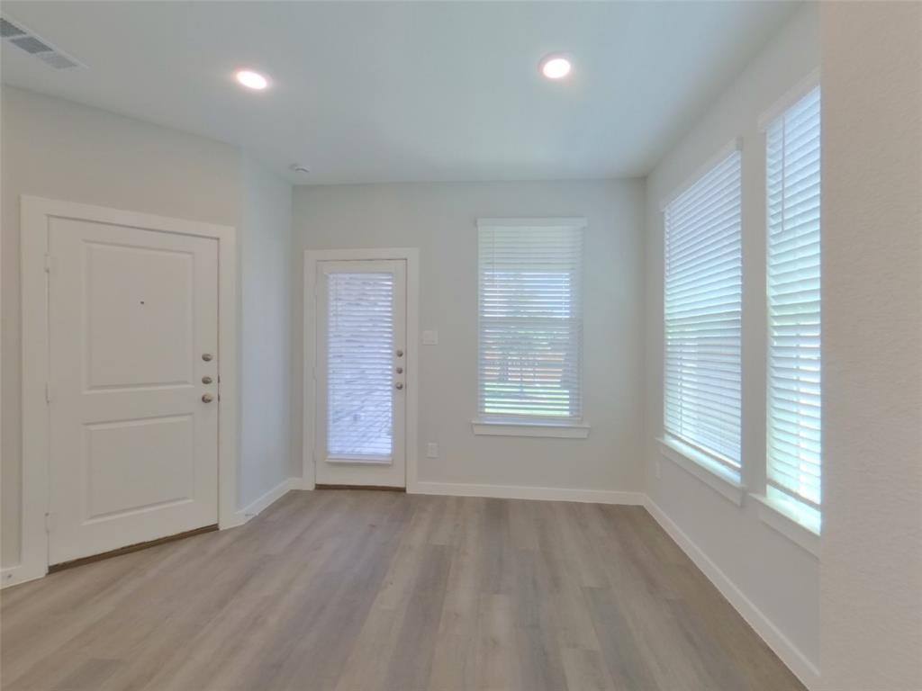 Apartment for rent at 2552 Finch Hollow Dr, McKinney, TX 75071