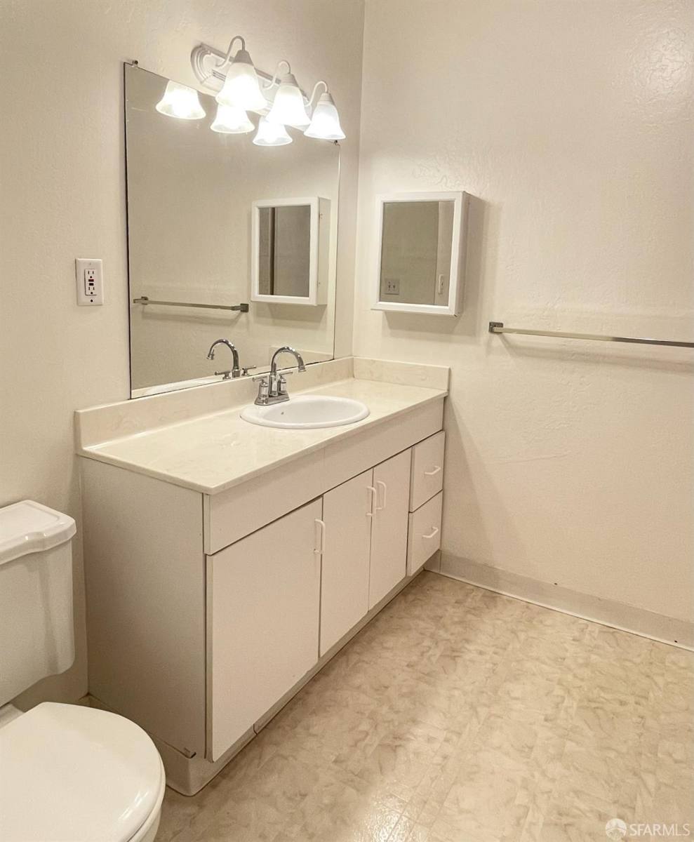 Apartment for rent at 400 Davey Glen Rd #4505, Belmont, CA 94002