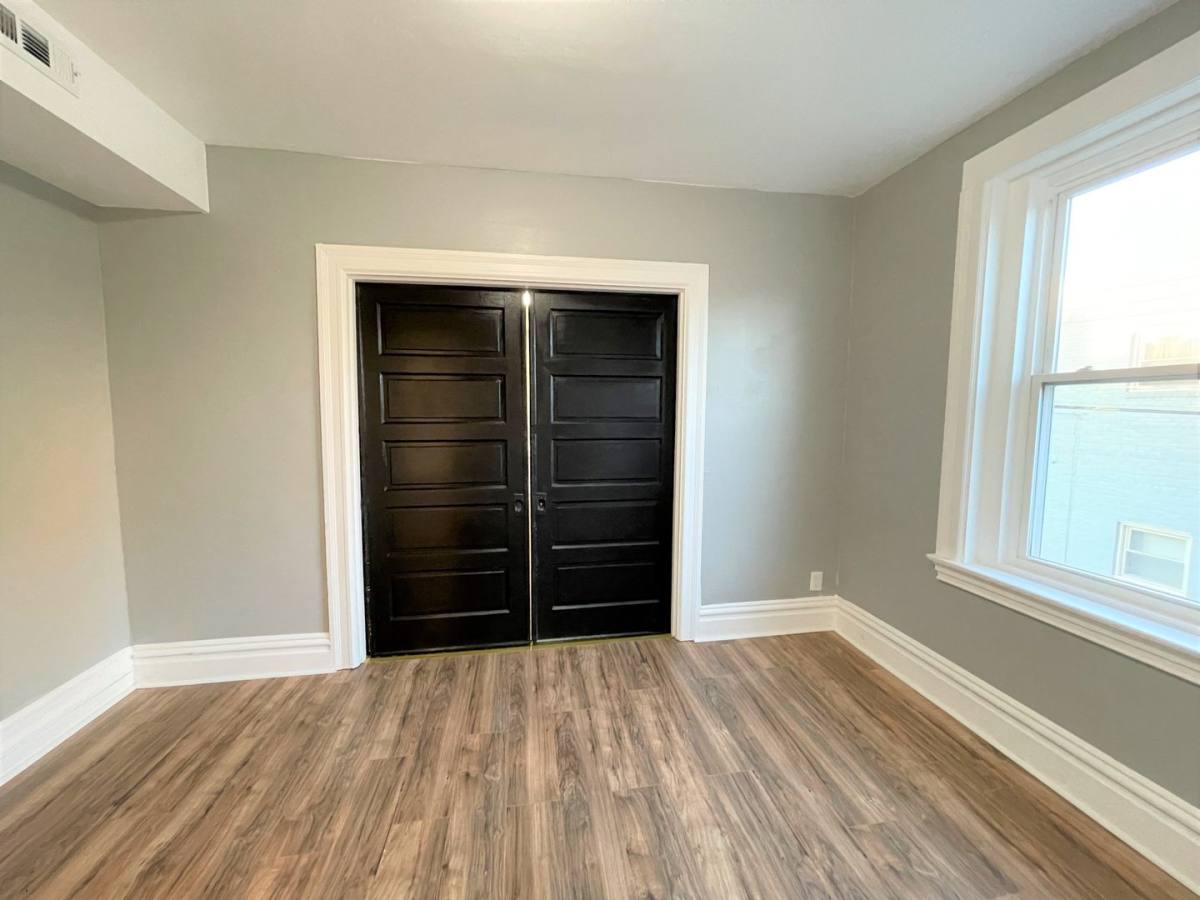 Apartment for rent at 107 Parkhurst St, Pittsburgh, PA 15212