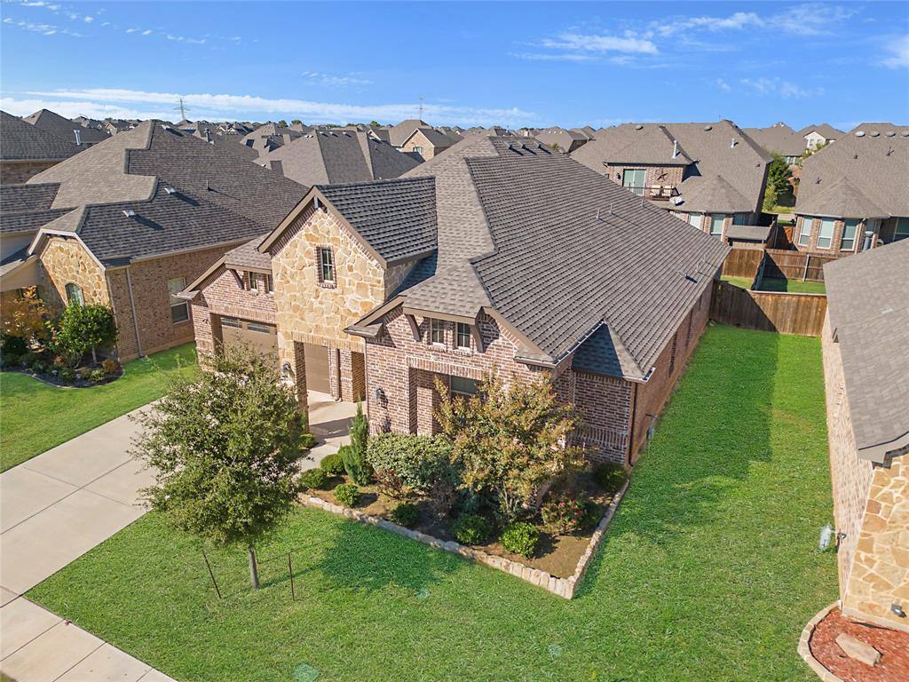 Apartment for rent at 2811 Diamond Ridge Dr, Arlington, TX 76001