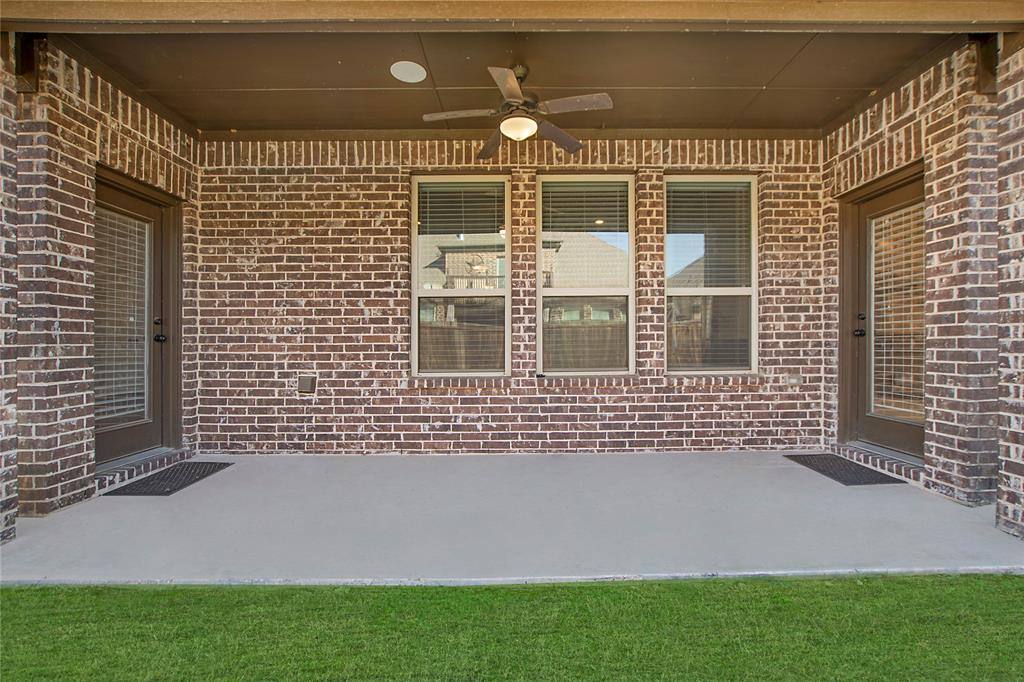 Apartment for rent at 2811 Diamond Ridge Dr, Arlington, TX 76001