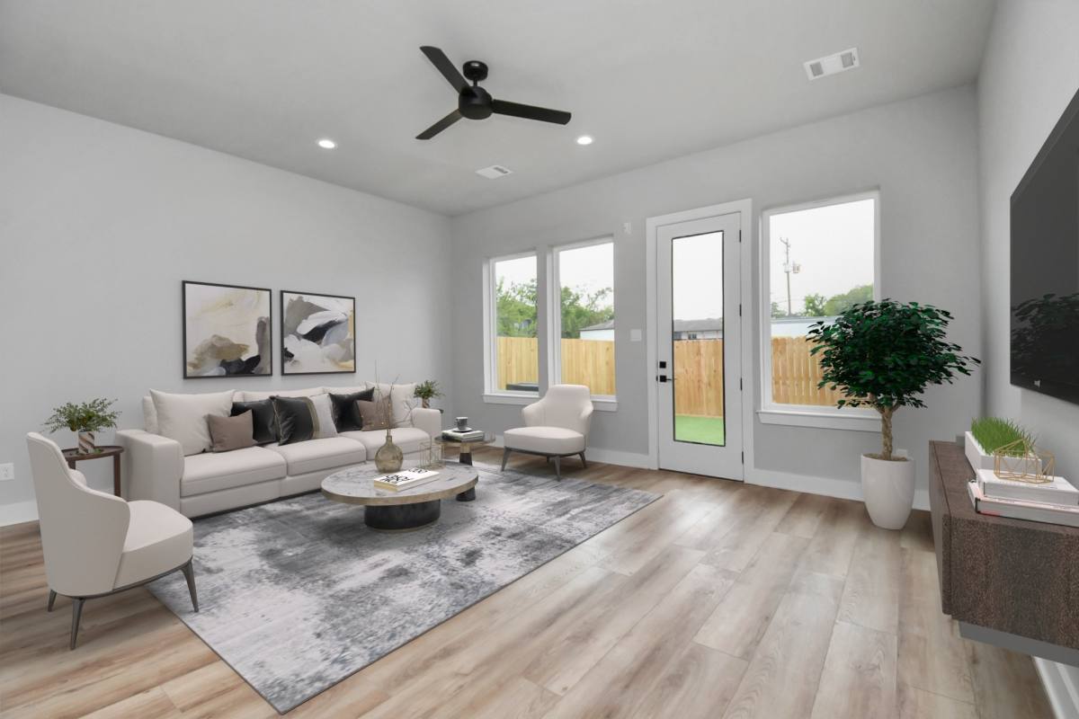 Apartment for rent at 6817 Peerless St, Houston, TX 77021