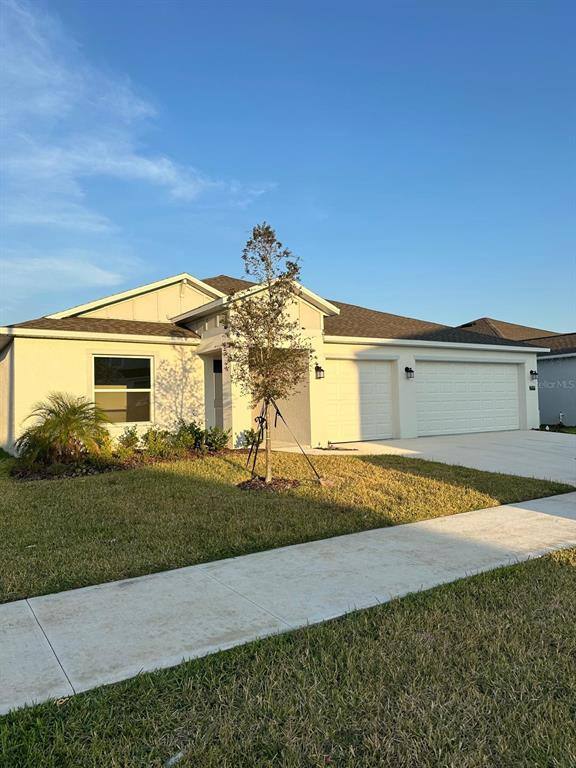 Apartment for rent at 2117 Lasso Loop, Eagle Lake, FL 33839