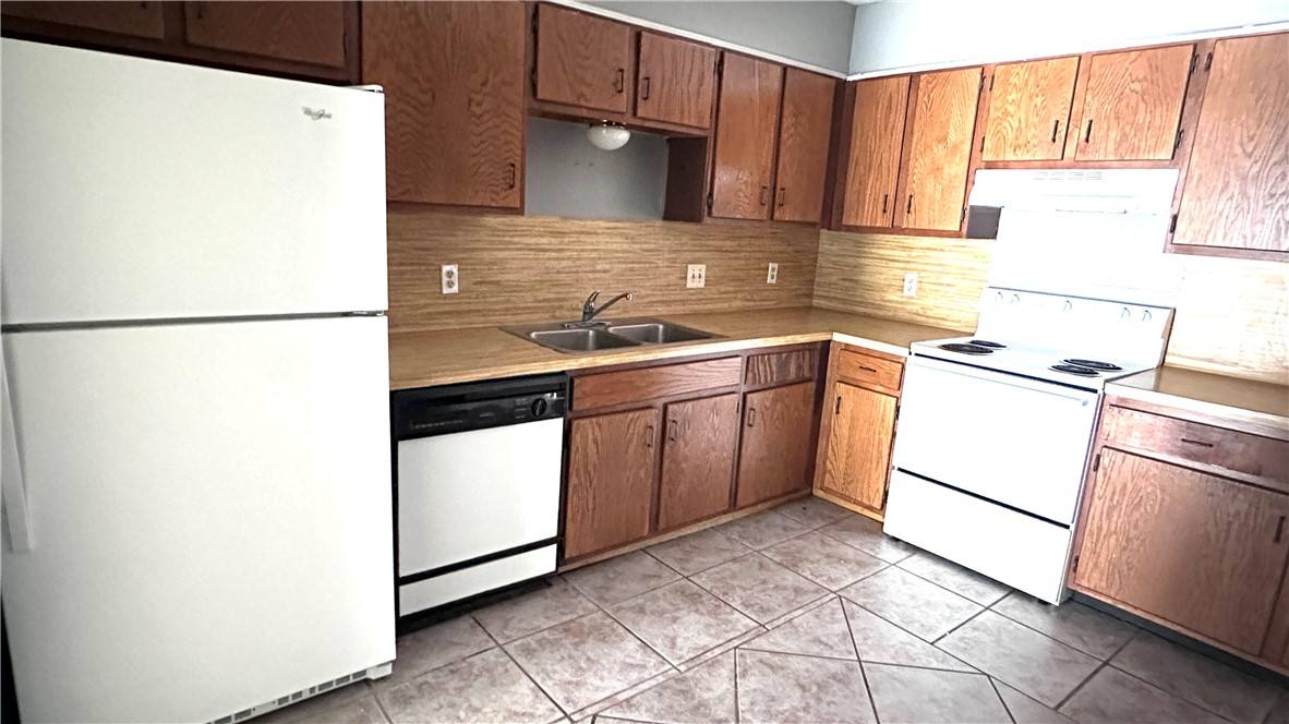 Apartment for rent at 6620 Hardwick St, Corpus Christi, TX 78412