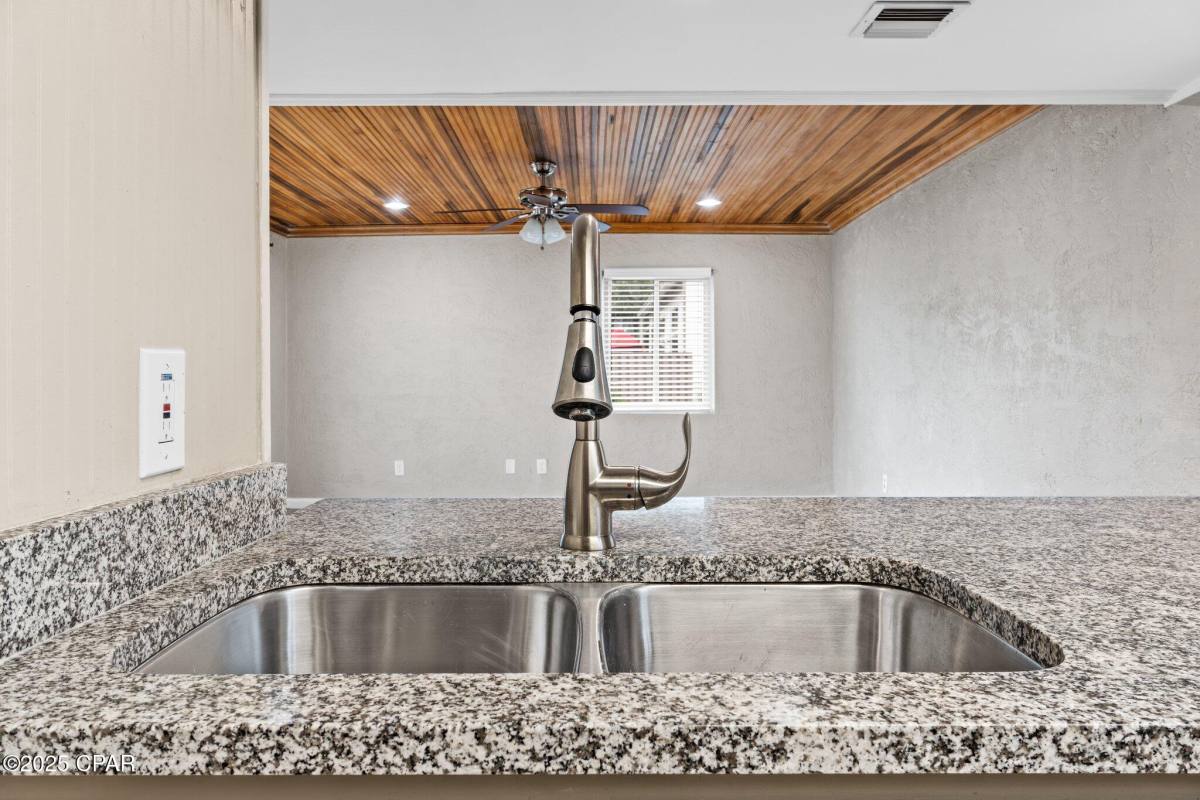 Apartment for rent at 6901 N Lagoon Dr #1, Panama City, FL 32408