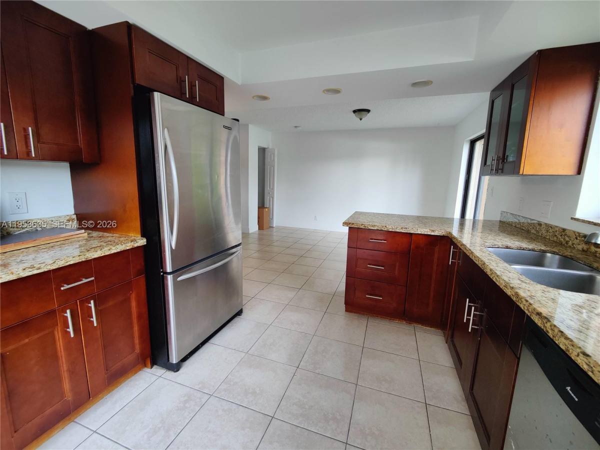Townhouse for rent at 181 Wimbledon Lakes Dr #181, Fort Lauderdale, FL 33324