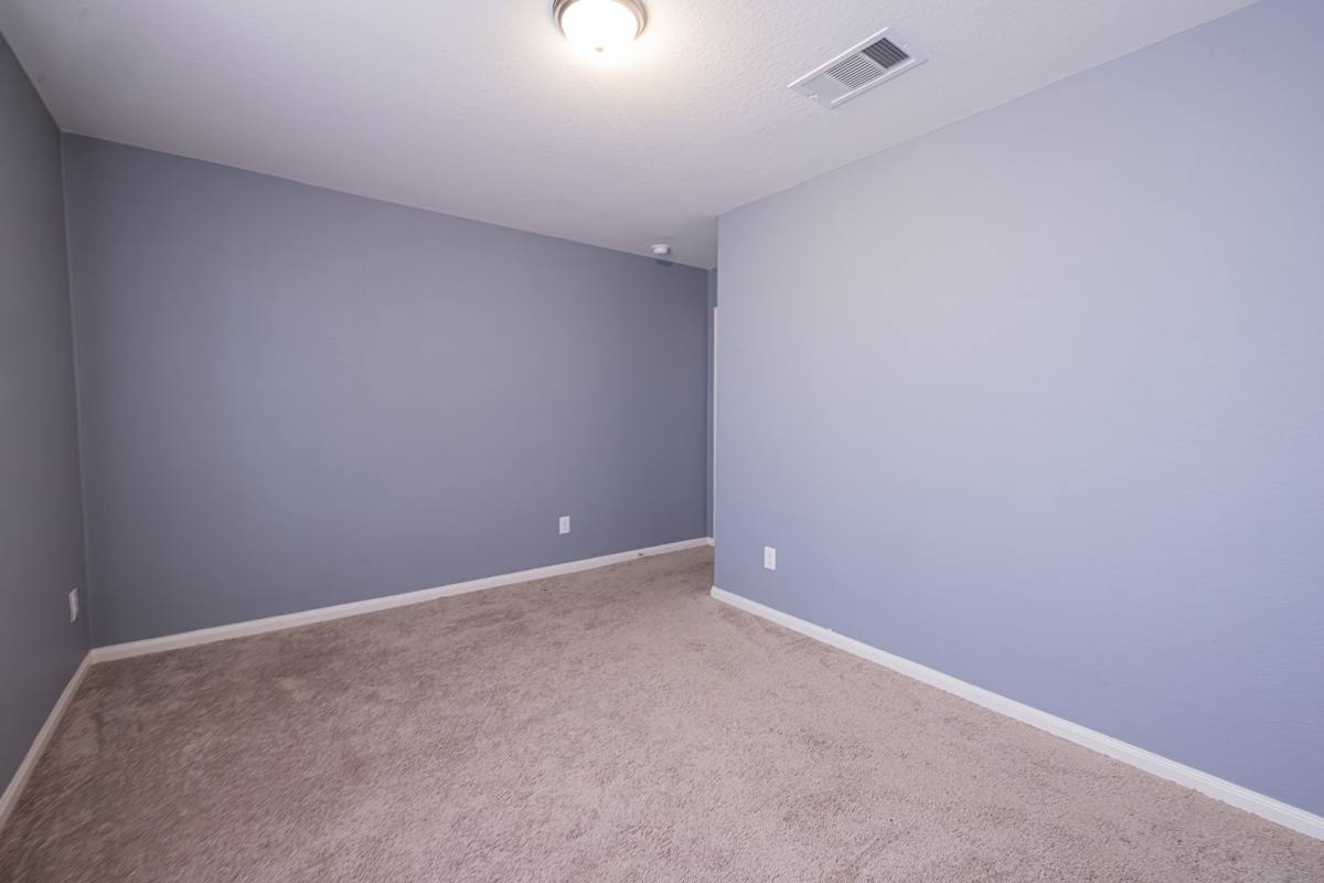 Apartment for rent at 10814 Spring Brook Pass Dr, Humble, TX 77396
