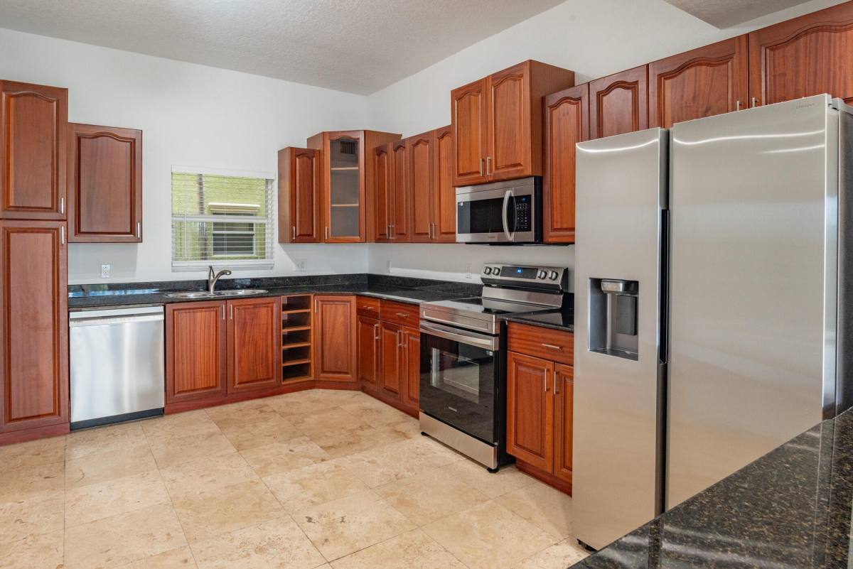 Apartment for rent at 1650 Presidential Way #306, West Palm Beach, FL 33401