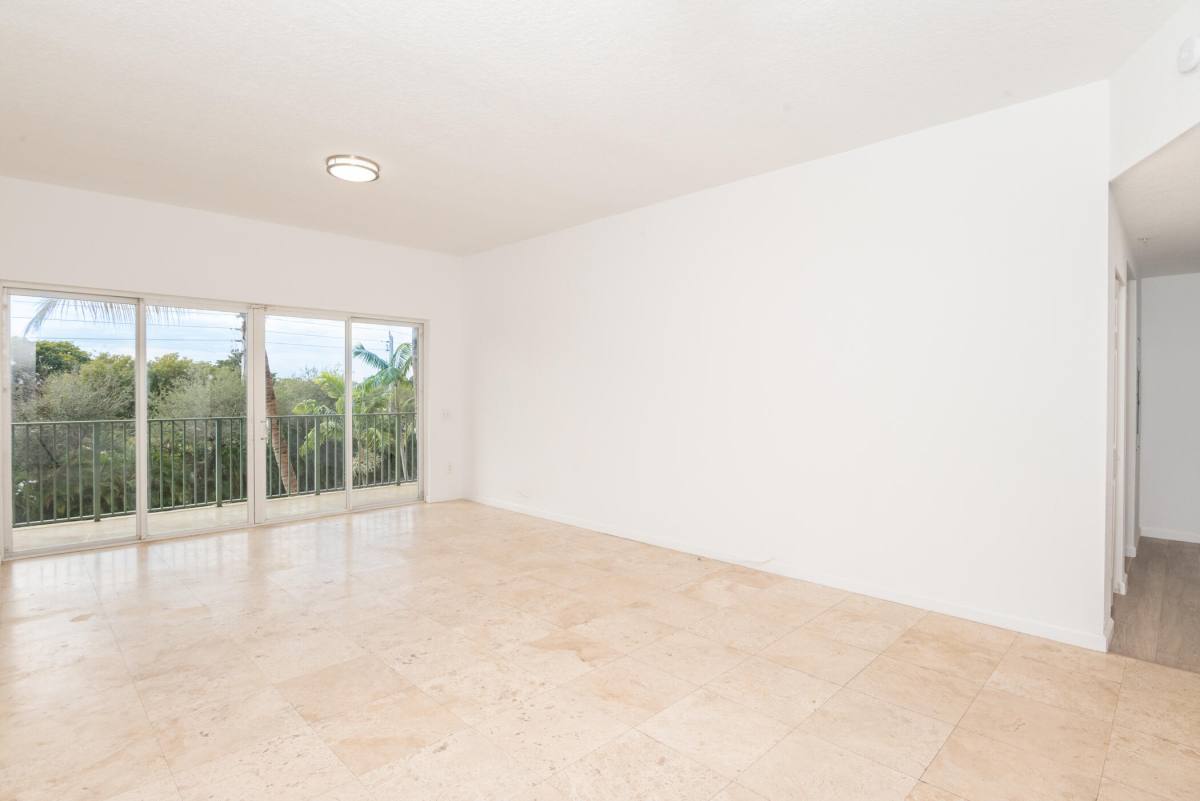Apartment for rent at 1650 Presidential Way #306, West Palm Beach, FL 33401