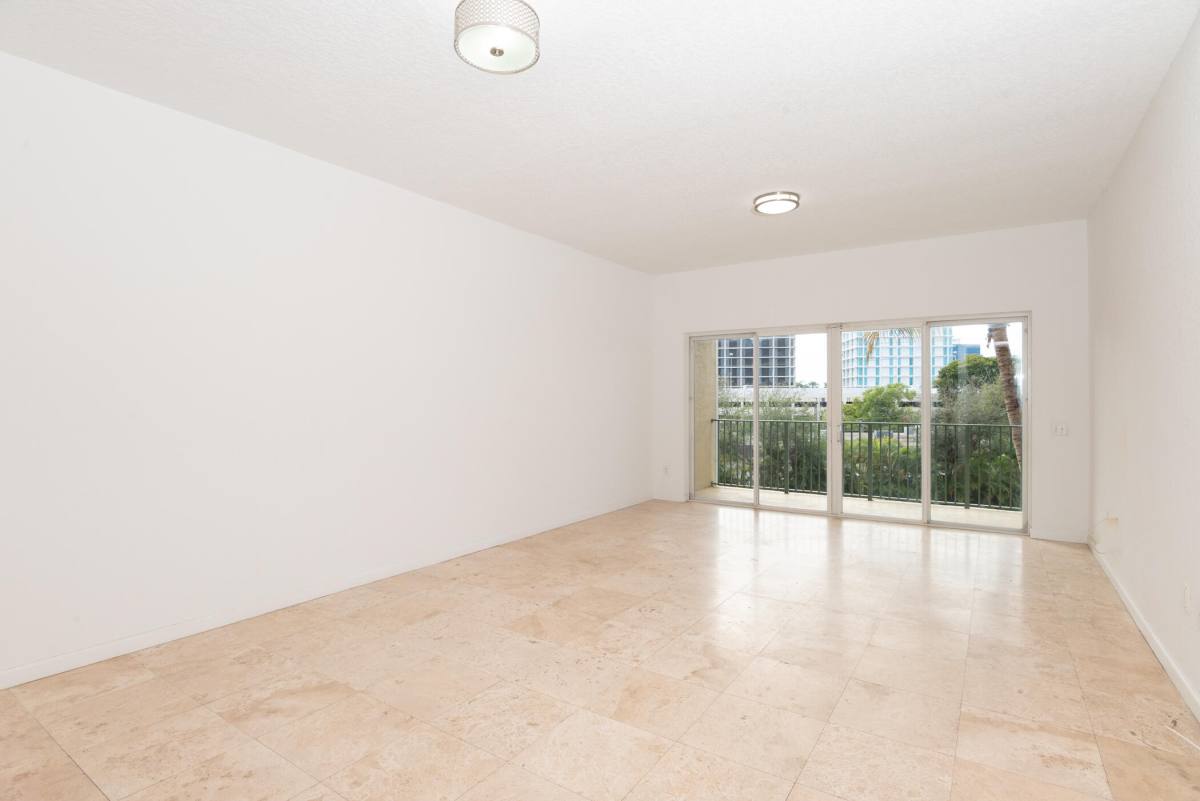 Apartment for rent at 1650 Presidential Way #306, West Palm Beach, FL 33401