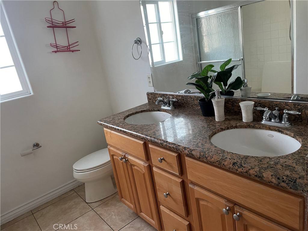 Apartment for rent at 8425 Burnet Ave, North Hills, CA 91343