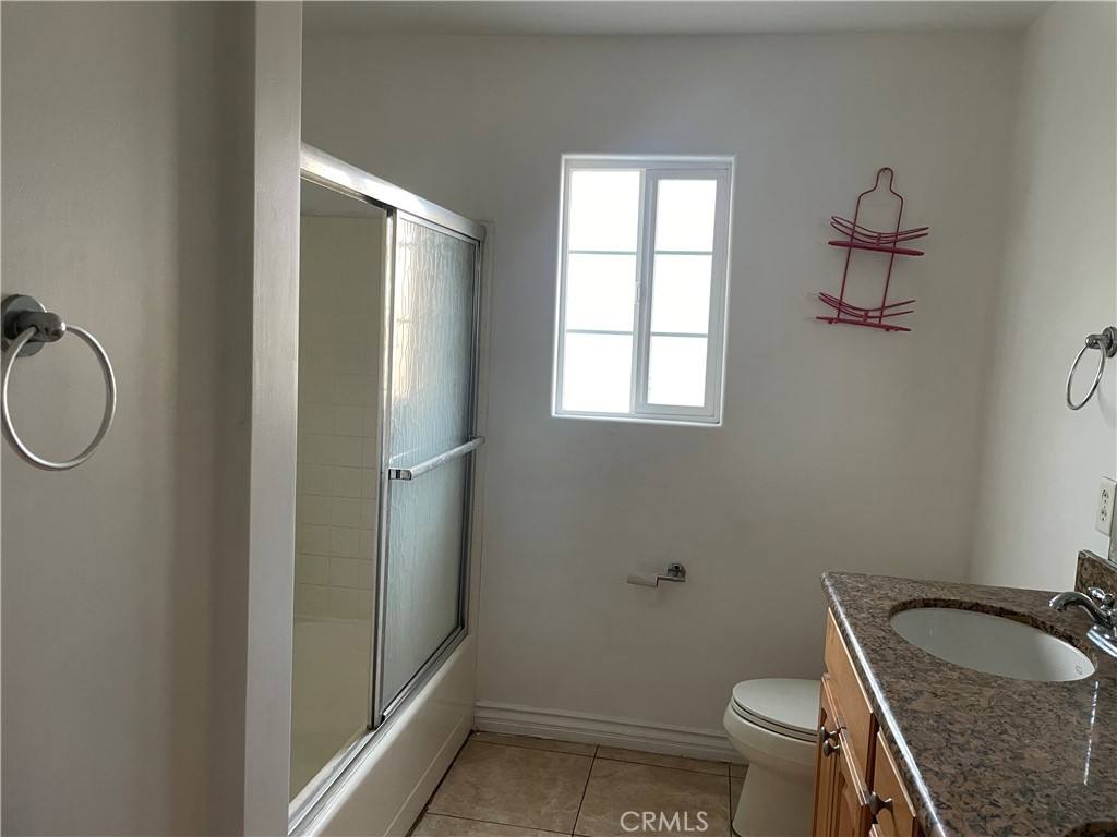 Apartment for rent at 8425 Burnet Ave, North Hills, CA 91343