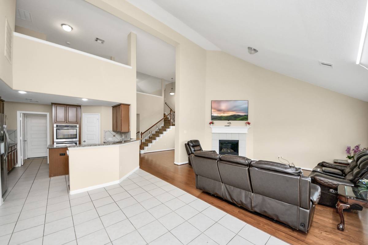 Apartment for rent at 15210 Paxton Landing Lane, Cypress, TX 77433