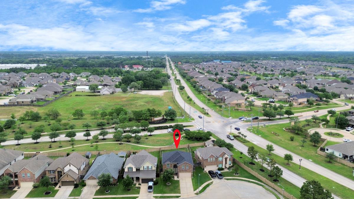 Apartment for rent at 15210 Paxton Landing Lane, Cypress, TX 77433