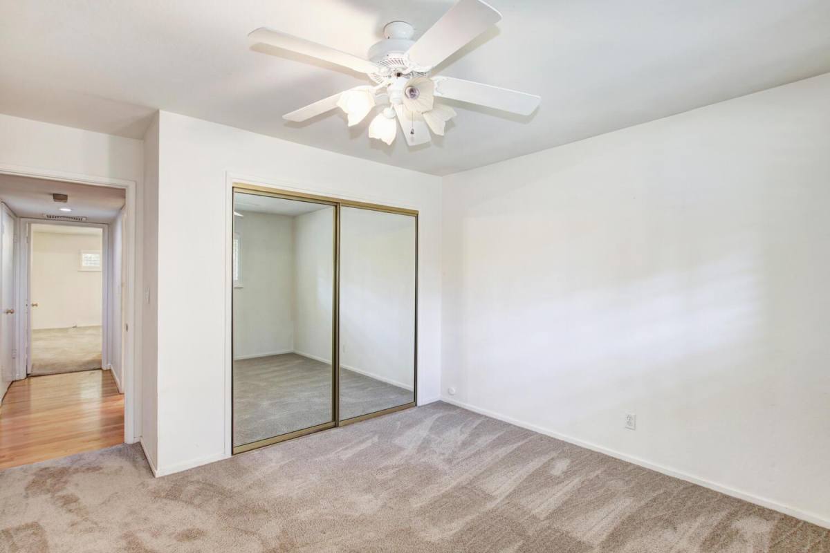 Apartment for rent at 1501 Menlo Ave, Carmichael, CA 95608
