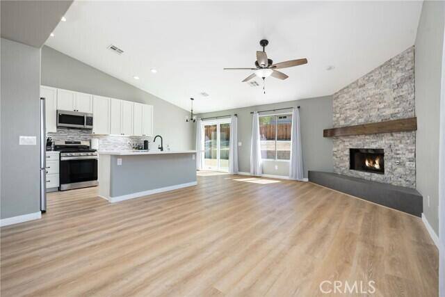 Apartment for rent at 12920 Maui Way, Desert Hot Springs, CA 92240