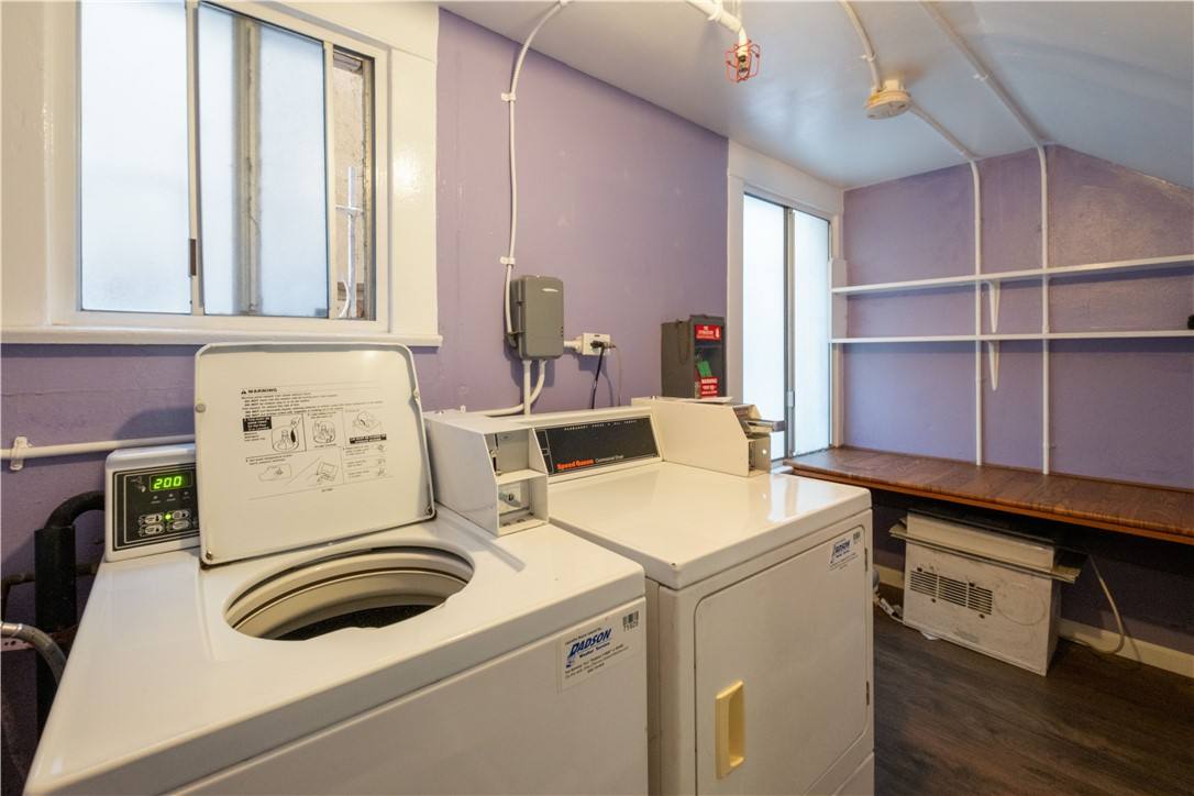 Apartment for rent at 30 Dudley Ave #30-1, Venice, CA 90291