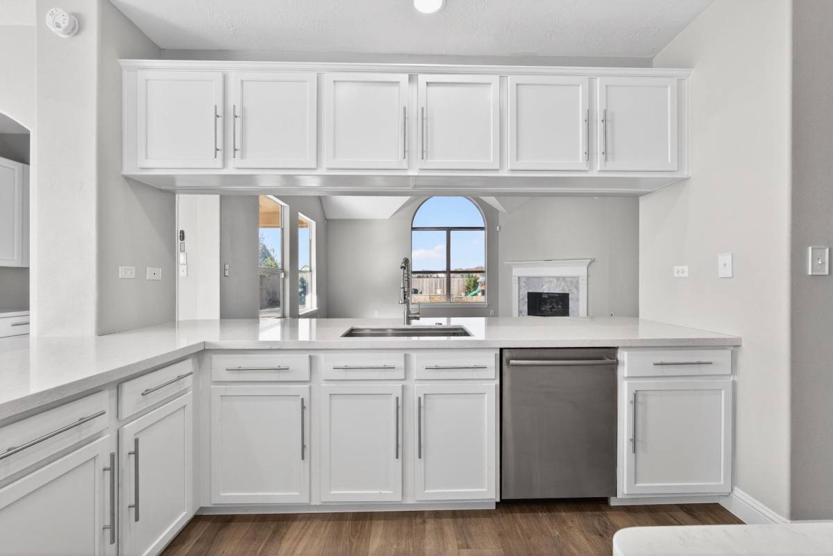 Apartment for rent at 6272 N Fawnlake Dr, Katy, TX 77493