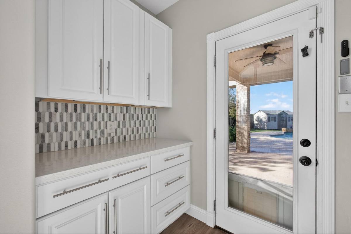 Apartment for rent at 6272 N Fawnlake Dr, Katy, TX 77493