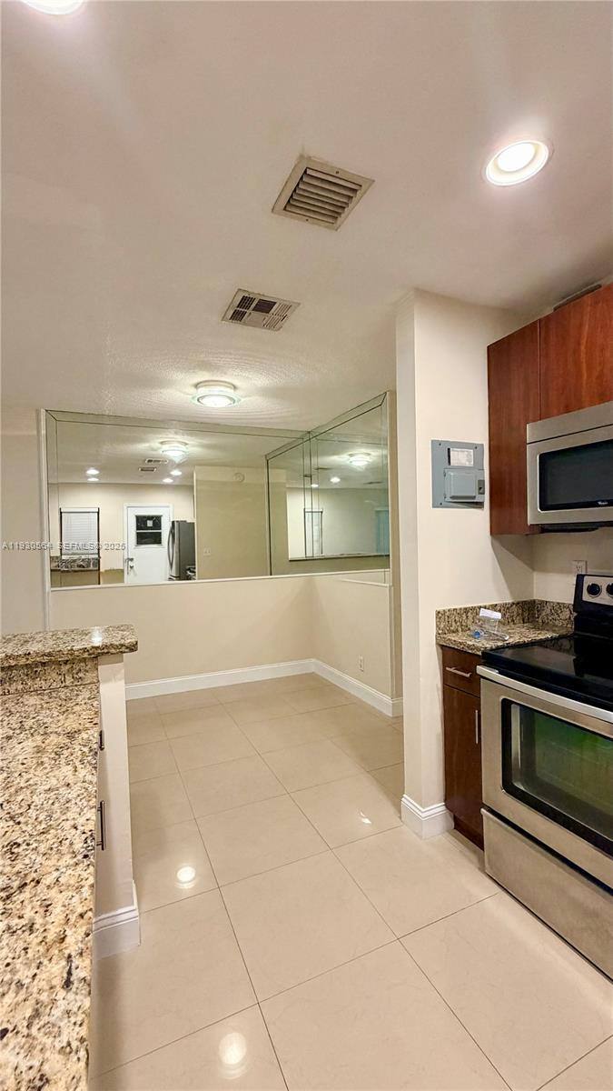 Apartment for rent at 1104 NE 17th Terrace #12, Fort Lauderdale, FL 33304