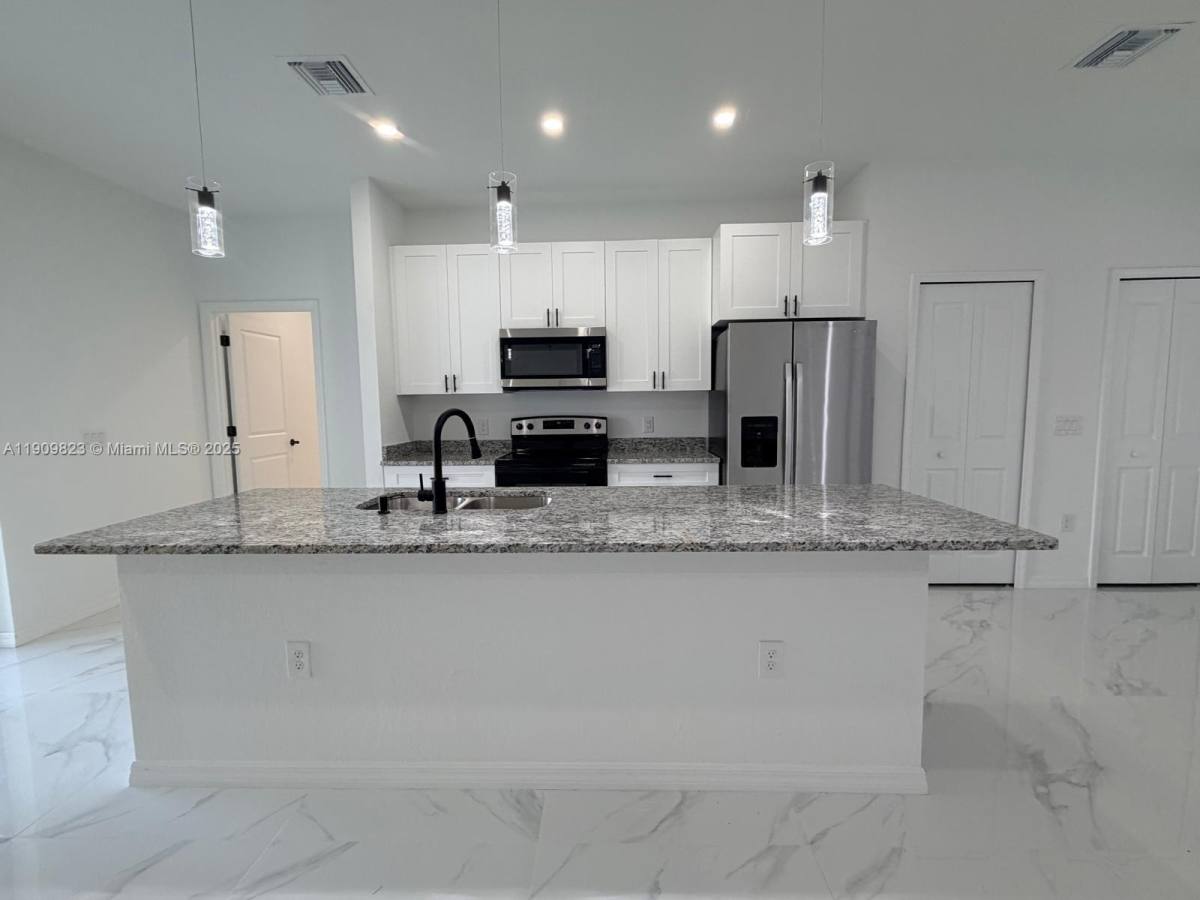Apartment for rent at 2706 72nd St W, Lehigh Acres, FL 33971