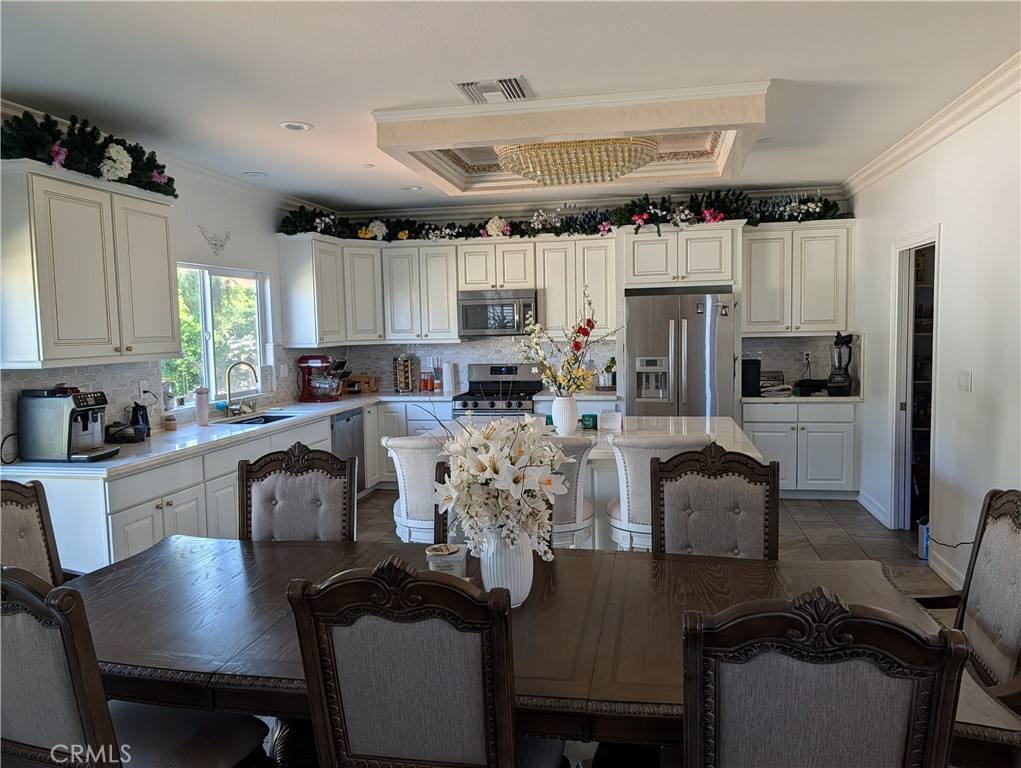 Apartment for rent at 14012 Quailridge Dr, Riverside, CA 92503