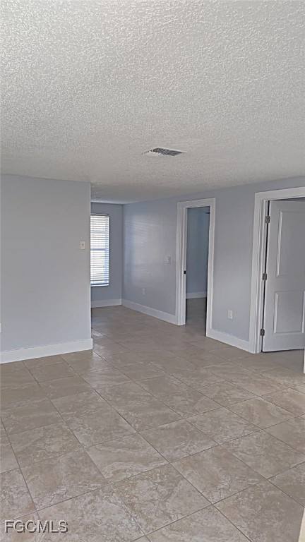 Apartment for rent at 5439 Sago Ave, Fort Myers, FL 33907