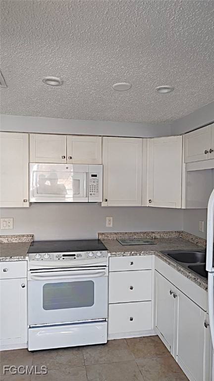 Apartment for rent at 5439 Sago Ave, Fort Myers, FL 33907